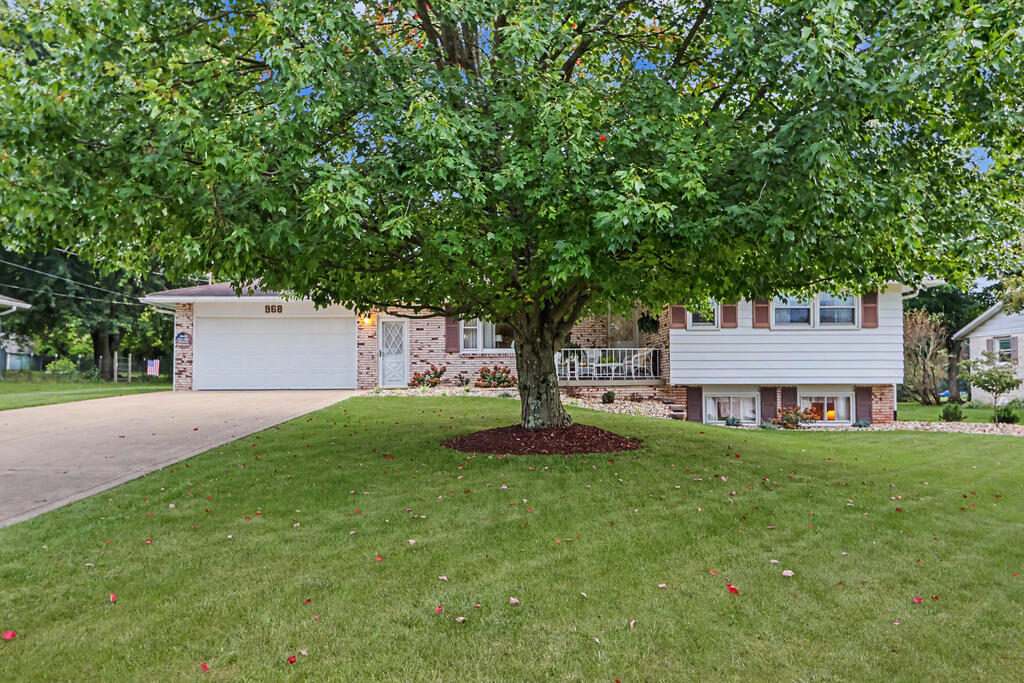 968 Donnawood Drive, Mansfield, Ohio 44903, 3 Bedrooms Bedrooms, ,2 BathroomsBathrooms,Residential,For Sale,Donnawood Drive,20100598 968 Donnawood Drive, Mansfield, Ohio 44903, 3 Bedrooms Bedrooms, ,2 BathroomsBathrooms,Residential,For Sale,Donnawood Drive,20100598