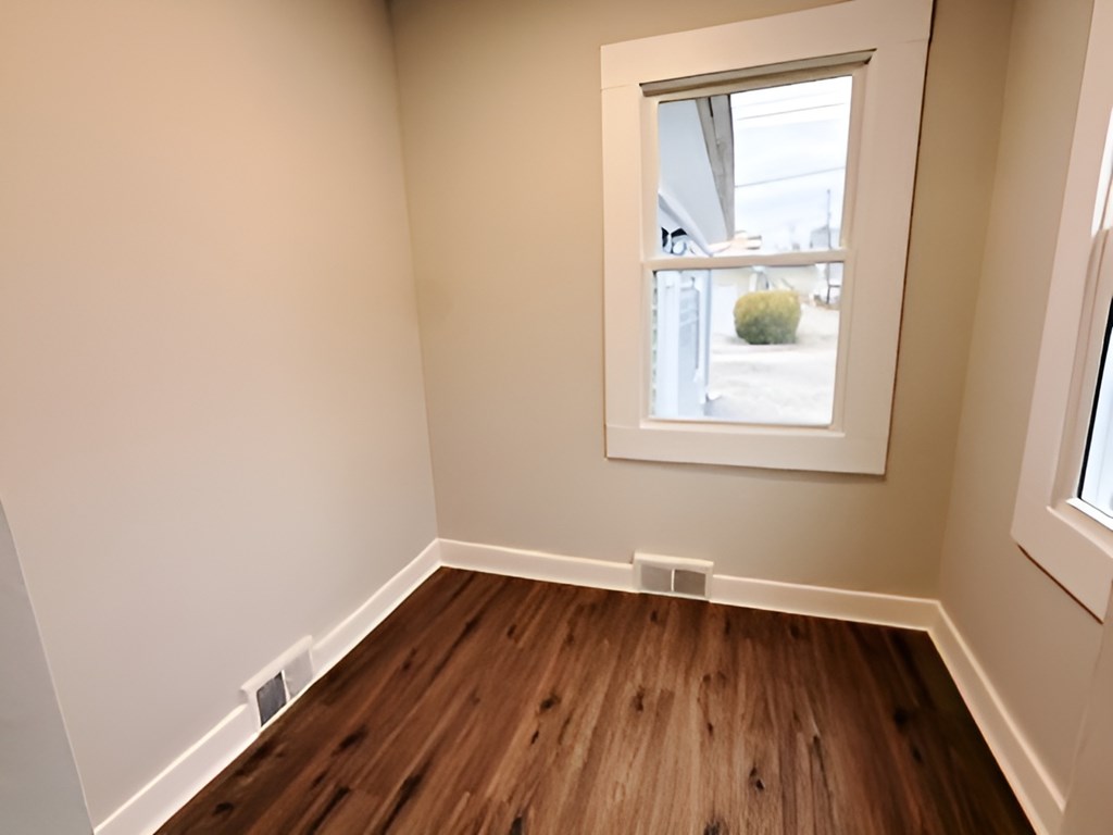 815 Liberty Street, Findlay, Ohio 45840, 4 Bedrooms Bedrooms, ,1 BathroomBathrooms,Residential,For Sale,Liberty Street,9070591 815 Liberty Street, Findlay, Ohio 45840, 4 Bedrooms Bedrooms, ,1 BathroomBathrooms,Residential,For Sale,Liberty Street,9070591