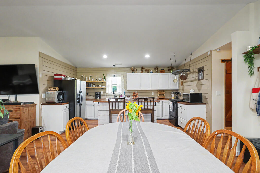 5895 County Road 50, Mount Gilead, Ohio 43338, 3 Bedrooms Bedrooms, ,1 BathroomBathrooms,Residential,For Sale,County Road 50,20100622 5895 County Road 50, Mount Gilead, Ohio 43338, 3 Bedrooms Bedrooms, ,1 BathroomBathrooms,Residential,For Sale,County Road 50,20100622