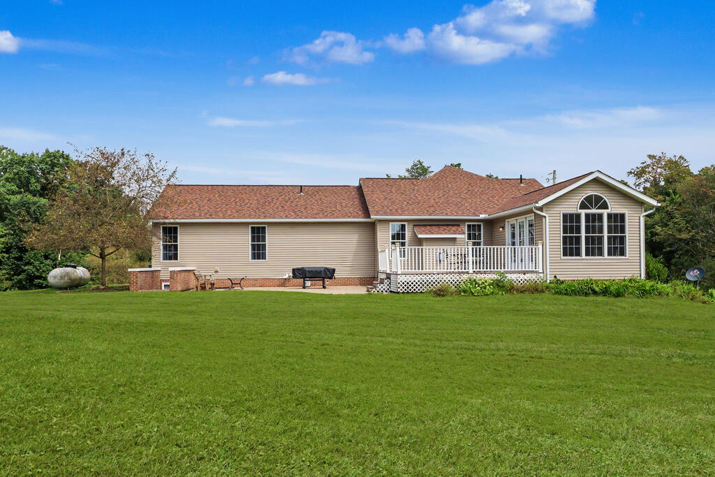 2144 Berry Road, Lucas, Ohio 44843, 3 Bedrooms Bedrooms, ,2 BathroomsBathrooms,Residential,For Sale,Berry Road,20100629 2144 Berry Road, Lucas, Ohio 44843, 3 Bedrooms Bedrooms, ,2 BathroomsBathrooms,Residential,For Sale,Berry Road,20100629