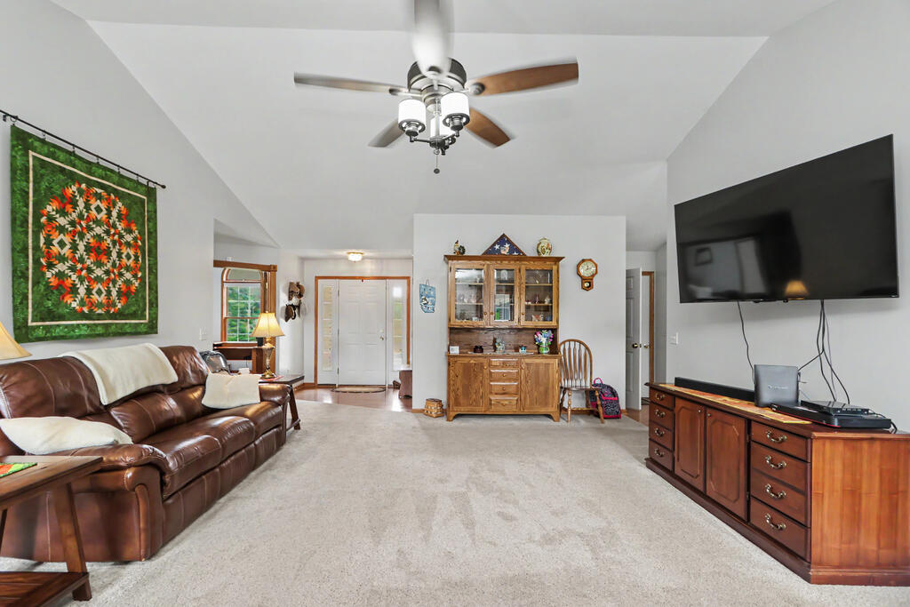 2144 Berry Road, Lucas, Ohio 44843, 3 Bedrooms Bedrooms, ,2 BathroomsBathrooms,Residential,For Sale,Berry Road,20100629 2144 Berry Road, Lucas, Ohio 44843, 3 Bedrooms Bedrooms, ,2 BathroomsBathrooms,Residential,For Sale,Berry Road,20100629