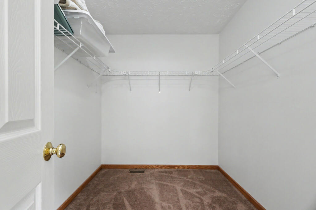 555 Laver Road, Mansfield, Ohio 44905, 3 Bedrooms Bedrooms, ,2 BathroomsBathrooms,Residential,For Sale,Laver Road,20100640