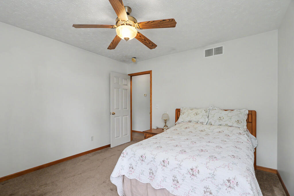 555 Laver Road, Mansfield, Ohio 44905, 3 Bedrooms Bedrooms, ,2 BathroomsBathrooms,Residential,For Sale,Laver Road,20100640