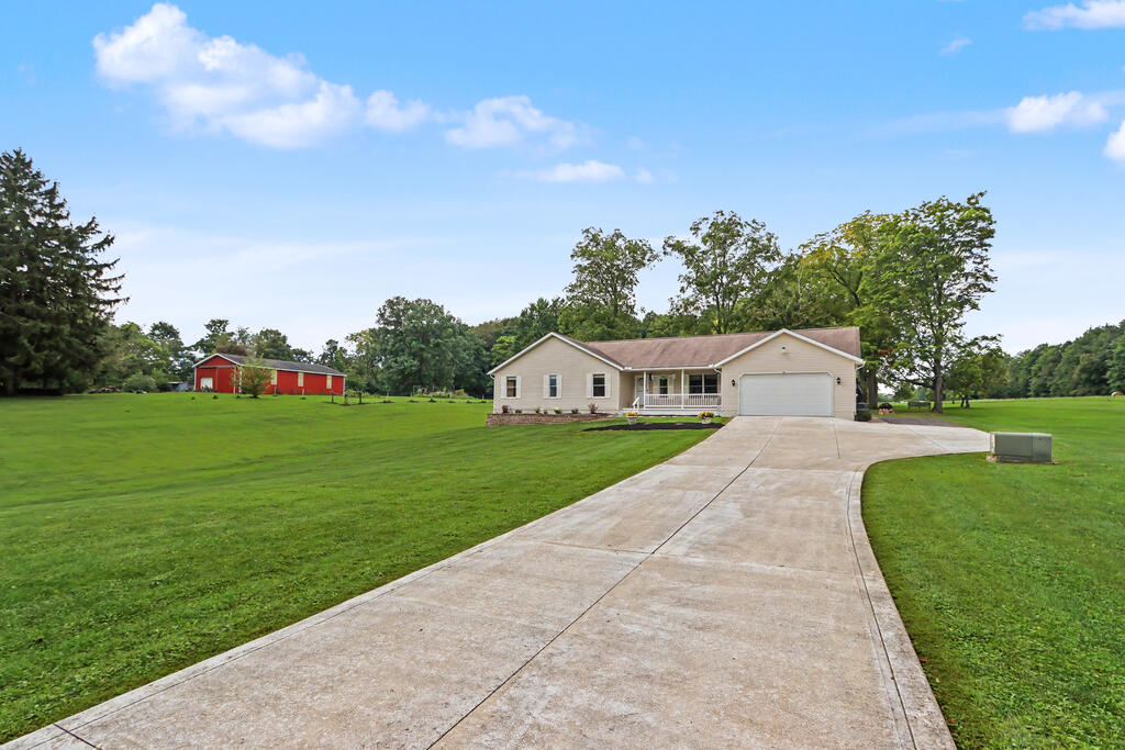 555 Laver Road, Mansfield, Ohio 44905, 3 Bedrooms Bedrooms, ,2 BathroomsBathrooms,Residential,For Sale,Laver Road,20100640