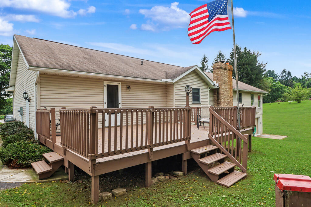 555 Laver Road, Mansfield, Ohio 44905, 3 Bedrooms Bedrooms, ,2 BathroomsBathrooms,Residential,For Sale,Laver Road,20100640