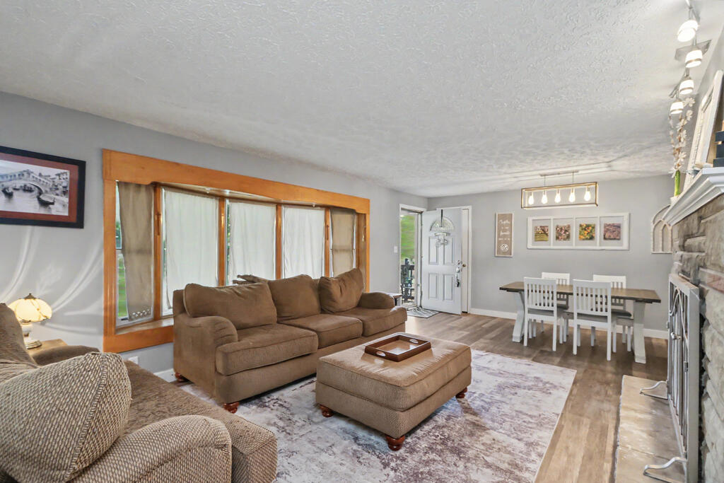 99 Ridgewood Blvd, Mansfield, Ohio 44907, 3 Bedrooms Bedrooms, ,2 BathroomsBathrooms,Residential,For Sale,Ridgewood Blvd,20100645 99 Ridgewood Blvd, Mansfield, Ohio 44907, 3 Bedrooms Bedrooms, ,2 BathroomsBathrooms,Residential,For Sale,Ridgewood Blvd,20100645