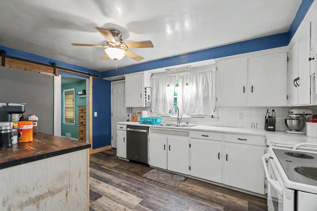 99 Ridgewood Blvd, Mansfield, Ohio 44907, 3 Bedrooms Bedrooms, ,2 BathroomsBathrooms,Residential,For Sale,Ridgewood Blvd,20100645 99 Ridgewood Blvd, Mansfield, Ohio 44907, 3 Bedrooms Bedrooms, ,2 BathroomsBathrooms,Residential,For Sale,Ridgewood Blvd,20100645