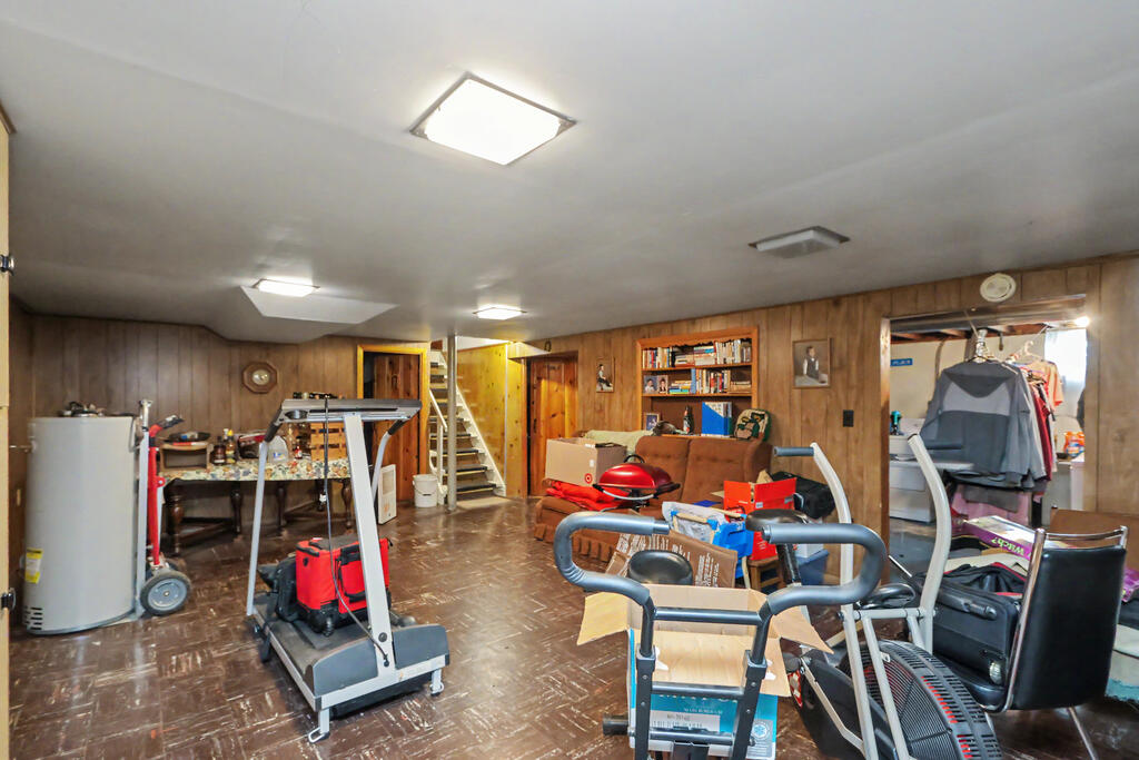 133 Mansfield Avenue, Shelby, Ohio 44875, 3 Bedrooms Bedrooms, ,2 BathroomsBathrooms,Residential,For Sale,Mansfield Avenue,20100647 133 Mansfield Avenue, Shelby, Ohio 44875, 3 Bedrooms Bedrooms, ,2 BathroomsBathrooms,Residential,For Sale,Mansfield Avenue,20100647