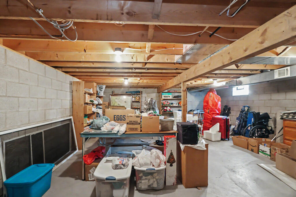 133 Mansfield Avenue, Shelby, Ohio 44875, 3 Bedrooms Bedrooms, ,2 BathroomsBathrooms,Residential,For Sale,Mansfield Avenue,20100647 133 Mansfield Avenue, Shelby, Ohio 44875, 3 Bedrooms Bedrooms, ,2 BathroomsBathrooms,Residential,For Sale,Mansfield Avenue,20100647