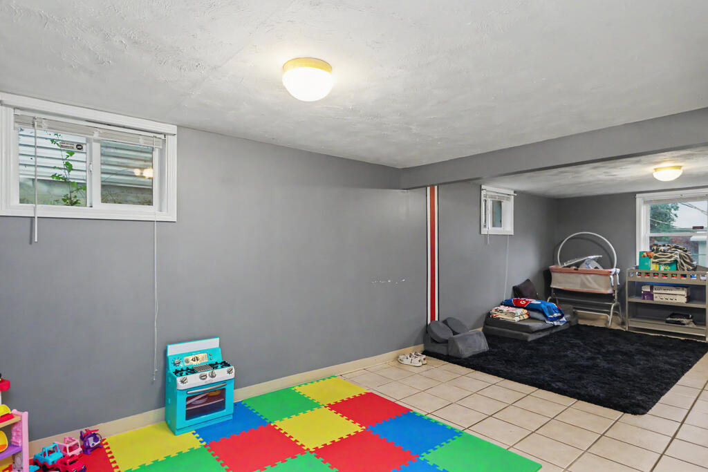 694 Sloane Avenue, Mansfield, Ohio 44903, 3 Bedrooms Bedrooms, ,1 BathroomBathrooms,Residential,For Sale,Sloane Avenue,20100651 694 Sloane Avenue, Mansfield, Ohio 44903, 3 Bedrooms Bedrooms, ,1 BathroomBathrooms,Residential,For Sale,Sloane Avenue,20100651