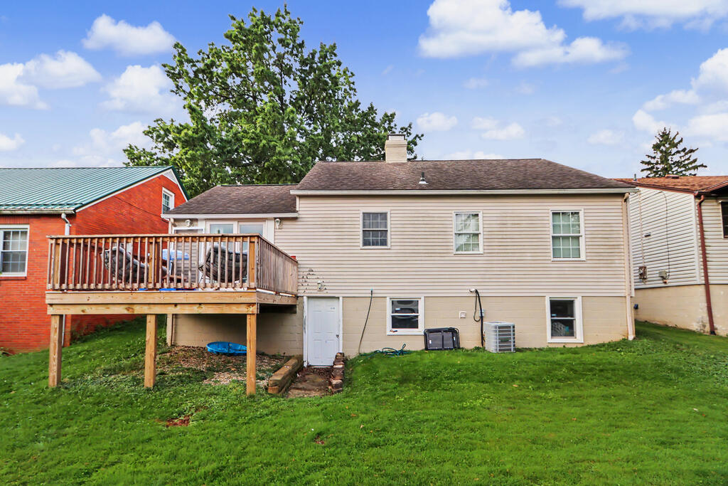 694 Sloane Avenue, Mansfield, Ohio 44903, 3 Bedrooms Bedrooms, ,1 BathroomBathrooms,Residential,For Sale,Sloane Avenue,20100651 694 Sloane Avenue, Mansfield, Ohio 44903, 3 Bedrooms Bedrooms, ,1 BathroomBathrooms,Residential,For Sale,Sloane Avenue,20100651