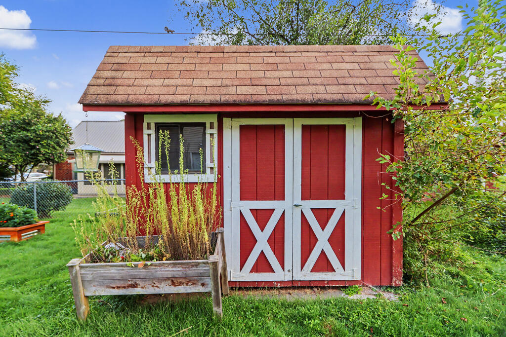 694 Sloane Avenue, Mansfield, Ohio 44903, 3 Bedrooms Bedrooms, ,1 BathroomBathrooms,Residential,For Sale,Sloane Avenue,20100651 694 Sloane Avenue, Mansfield, Ohio 44903, 3 Bedrooms Bedrooms, ,1 BathroomBathrooms,Residential,For Sale,Sloane Avenue,20100651