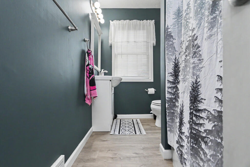694 Sloane Avenue, Mansfield, Ohio 44903, 3 Bedrooms Bedrooms, ,1 BathroomBathrooms,Residential,For Sale,Sloane Avenue,20100651 694 Sloane Avenue, Mansfield, Ohio 44903, 3 Bedrooms Bedrooms, ,1 BathroomBathrooms,Residential,For Sale,Sloane Avenue,20100651