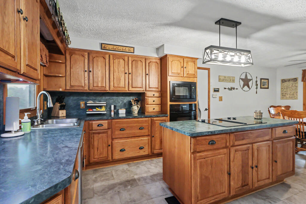 1442 Harlan Road, Lucas, Ohio 44843, 3 Bedrooms Bedrooms, ,2 BathroomsBathrooms,Residential,For Sale,Harlan Road,20100655 1442 Harlan Road, Lucas, Ohio 44843, 3 Bedrooms Bedrooms, ,2 BathroomsBathrooms,Residential,For Sale,Harlan Road,20100655