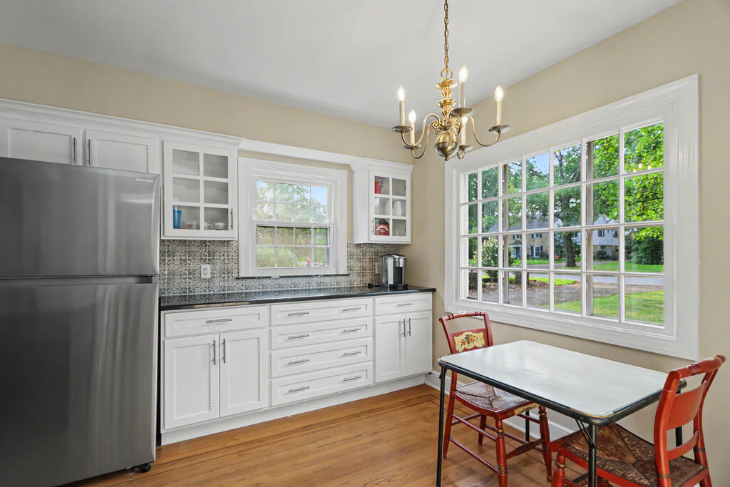 520 Edgewood Road, Mansfield, Ohio 44907, 4 Bedrooms Bedrooms, ,3 BathroomsBathrooms,Residential,For Sale,Edgewood Road,20100666 520 Edgewood Road, Mansfield, Ohio 44907, 4 Bedrooms Bedrooms, ,3 BathroomsBathrooms,Residential,For Sale,Edgewood Road,20100666