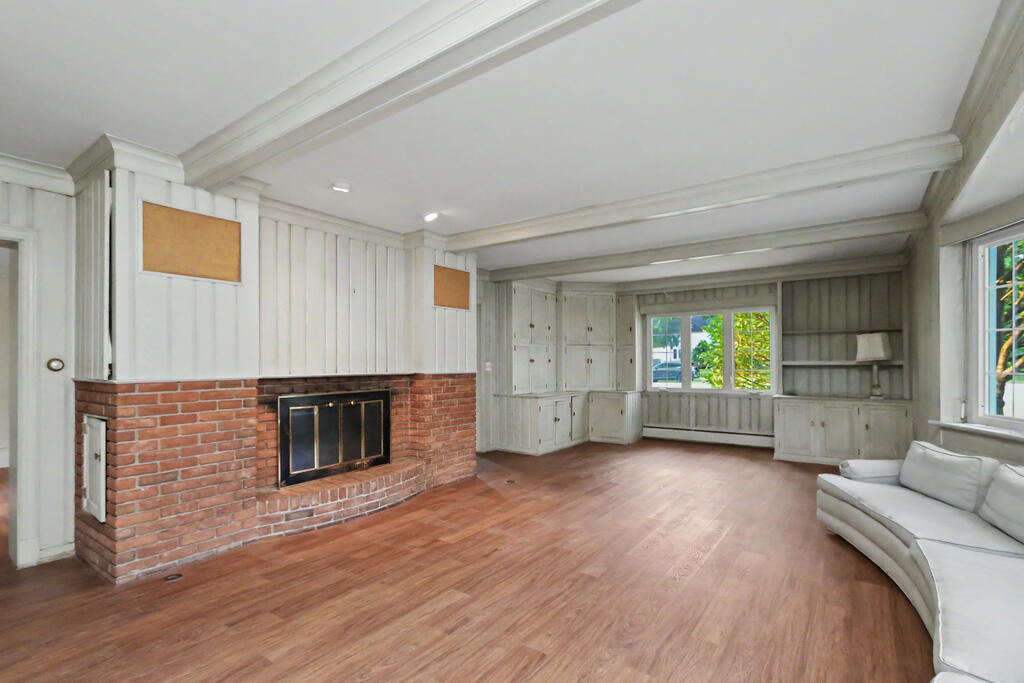 520 Edgewood Road, Mansfield, Ohio 44907, 4 Bedrooms Bedrooms, ,3 BathroomsBathrooms,Residential,For Sale,Edgewood Road,20100666 520 Edgewood Road, Mansfield, Ohio 44907, 4 Bedrooms Bedrooms, ,3 BathroomsBathrooms,Residential,For Sale,Edgewood Road,20100666