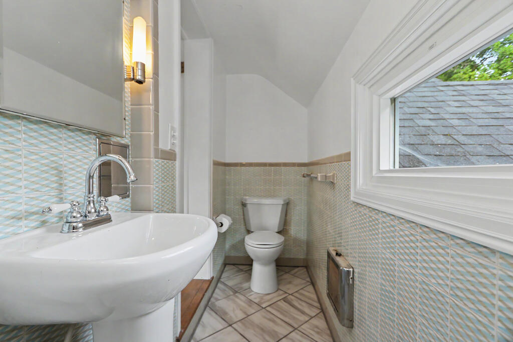 520 Edgewood Road, Mansfield, Ohio 44907, 4 Bedrooms Bedrooms, ,3 BathroomsBathrooms,Residential,For Sale,Edgewood Road,20100666 520 Edgewood Road, Mansfield, Ohio 44907, 4 Bedrooms Bedrooms, ,3 BathroomsBathrooms,Residential,For Sale,Edgewood Road,20100666