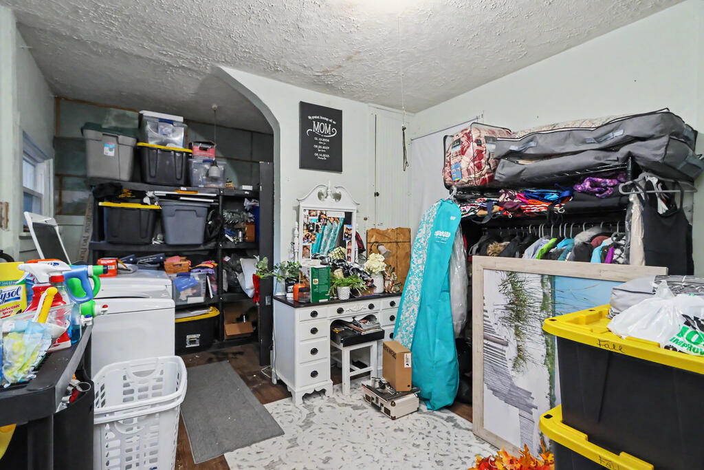 5109 State Route 96, Bucyrus, Ohio 44820, 4 Bedrooms Bedrooms, ,2 BathroomsBathrooms,Residential,For Sale,State Route 96,20100671 5109 State Route 96, Bucyrus, Ohio 44820, 4 Bedrooms Bedrooms, ,2 BathroomsBathrooms,Residential,For Sale,State Route 96,20100671