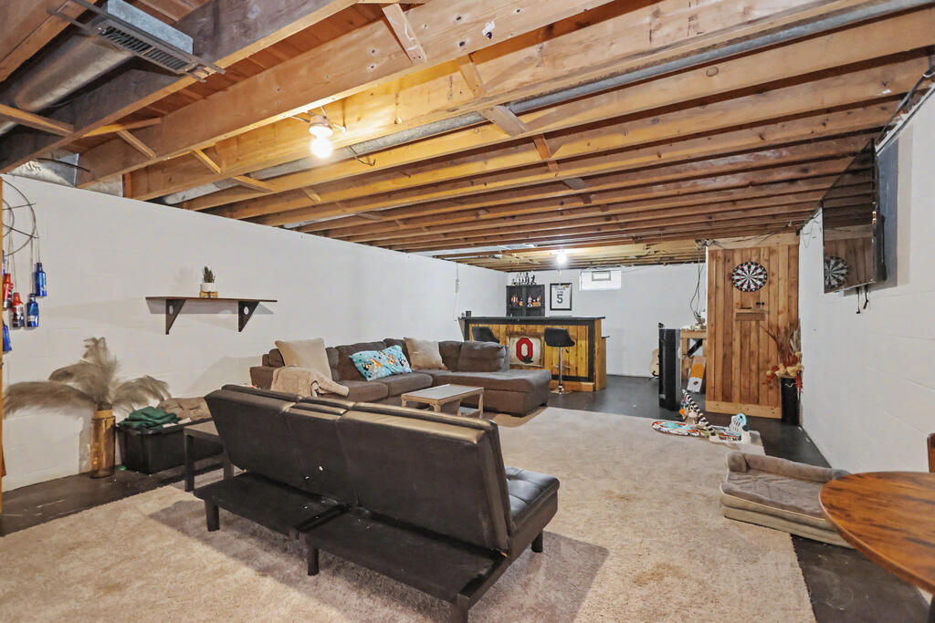 2811 Quaker Road, Bucyrus, Ohio 44820, 3 Bedrooms Bedrooms, ,2 BathroomsBathrooms,Residential,For Sale,Quaker Road,20100689