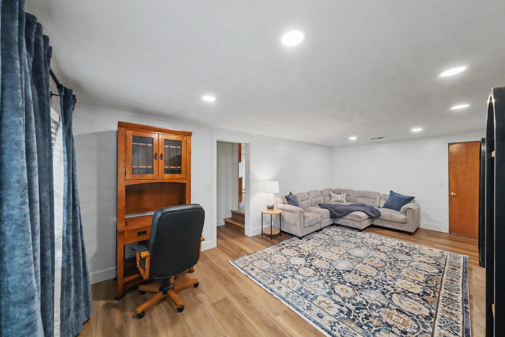 600 Woodcrest Drive, Mansfield, Ohio 44905, 3 Bedrooms Bedrooms, ,2 BathroomsBathrooms,Residential,For Sale,Woodcrest Drive,20100714 600 Woodcrest Drive, Mansfield, Ohio 44905, 3 Bedrooms Bedrooms, ,2 BathroomsBathrooms,Residential,For Sale,Woodcrest Drive,20100714