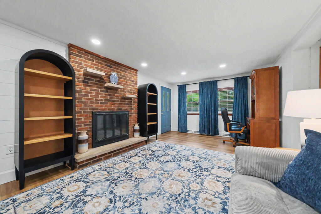 600 Woodcrest Drive, Mansfield, Ohio 44905, 3 Bedrooms Bedrooms, ,2 BathroomsBathrooms,Residential,For Sale,Woodcrest Drive,20100714 600 Woodcrest Drive, Mansfield, Ohio 44905, 3 Bedrooms Bedrooms, ,2 BathroomsBathrooms,Residential,For Sale,Woodcrest Drive,20100714