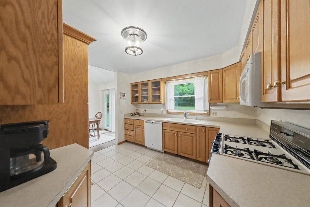 600 Woodcrest Drive, Mansfield, Ohio 44905, 3 Bedrooms Bedrooms, ,2 BathroomsBathrooms,Residential,For Sale,Woodcrest Drive,20100714 600 Woodcrest Drive, Mansfield, Ohio 44905, 3 Bedrooms Bedrooms, ,2 BathroomsBathrooms,Residential,For Sale,Woodcrest Drive,20100714