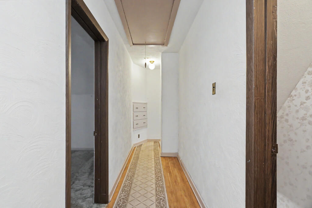 12 Steele Ave, Shelby, Ohio 44875, 4 Bedrooms Bedrooms, ,2 BathroomsBathrooms,Residential,For Sale,Steele Ave,20100723 12 Steele Ave, Shelby, Ohio 44875, 4 Bedrooms Bedrooms, ,2 BathroomsBathrooms,Residential,For Sale,Steele Ave,20100723