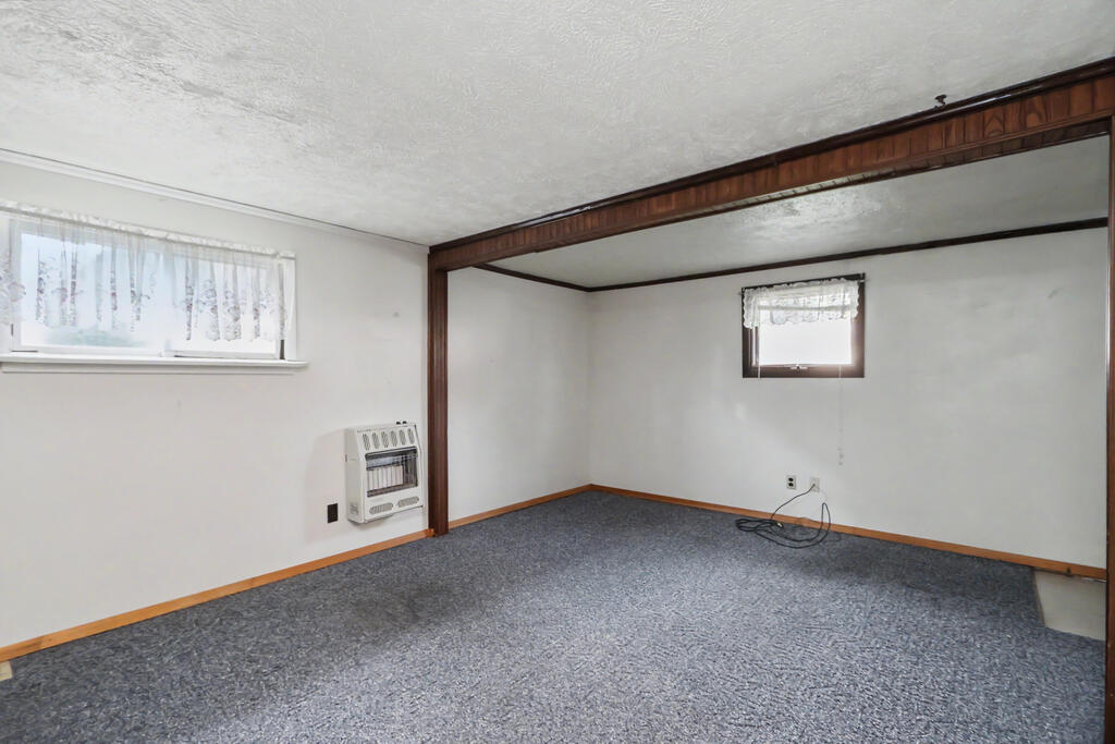 12 Steele Ave, Shelby, Ohio 44875, 4 Bedrooms Bedrooms, ,2 BathroomsBathrooms,Residential,For Sale,Steele Ave,20100723 12 Steele Ave, Shelby, Ohio 44875, 4 Bedrooms Bedrooms, ,2 BathroomsBathrooms,Residential,For Sale,Steele Ave,20100723