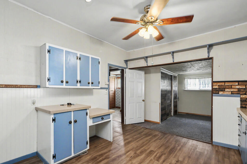 12 Steele Ave, Shelby, Ohio 44875, 4 Bedrooms Bedrooms, ,2 BathroomsBathrooms,Residential,For Sale,Steele Ave,20100723 12 Steele Ave, Shelby, Ohio 44875, 4 Bedrooms Bedrooms, ,2 BathroomsBathrooms,Residential,For Sale,Steele Ave,20100723