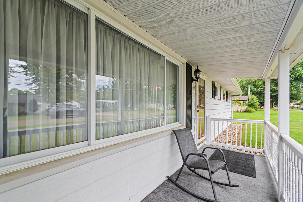 307 5th Avenue, Galion, Ohio 44833, 3 Bedrooms Bedrooms, ,1 BathroomBathrooms,Residential,For Sale,5th Avenue,20100726 307 5th Avenue, Galion, Ohio 44833, 3 Bedrooms Bedrooms, ,1 BathroomBathrooms,Residential,For Sale,5th Avenue,20100726