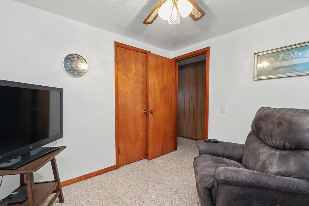 307 5th Avenue, Galion, Ohio 44833, 3 Bedrooms Bedrooms, ,1 BathroomBathrooms,Residential,For Sale,5th Avenue,20100726 307 5th Avenue, Galion, Ohio 44833, 3 Bedrooms Bedrooms, ,1 BathroomBathrooms,Residential,For Sale,5th Avenue,20100726