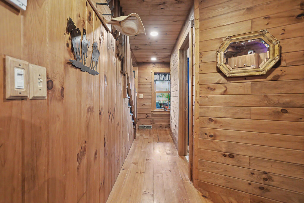 6833 German Road, Crestline, Ohio 44827, 3 Bedrooms Bedrooms, ,3 BathroomsBathrooms,Residential,For Sale,German Road,20100725