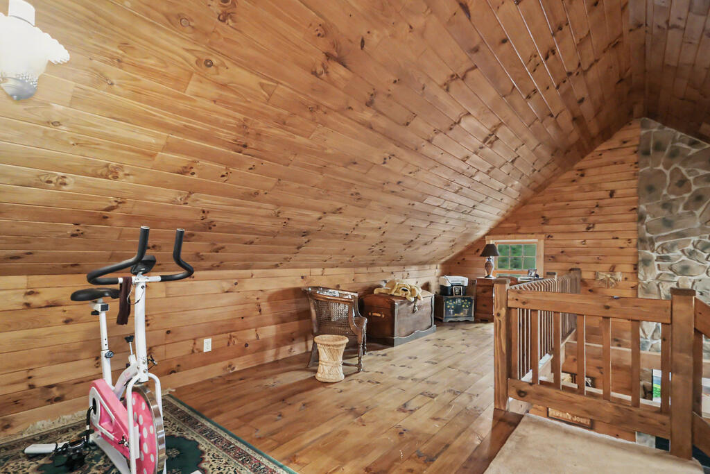 6833 German Road, Crestline, Ohio 44827, 3 Bedrooms Bedrooms, ,3 BathroomsBathrooms,Residential,For Sale,German Road,20100725