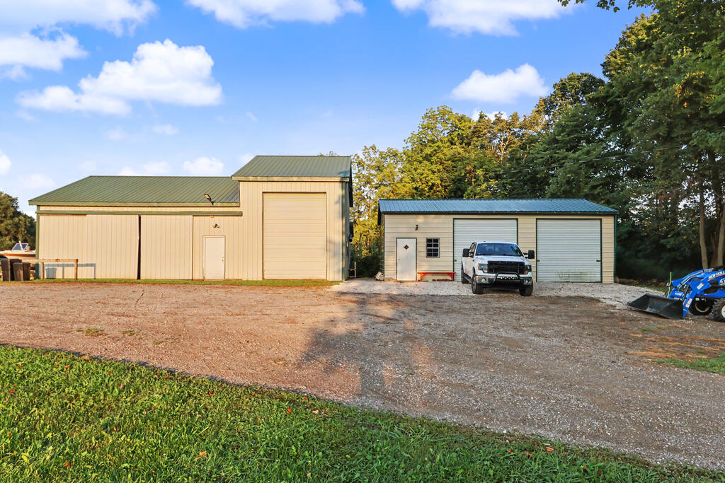 6833 German Road, Crestline, Ohio 44827, 3 Bedrooms Bedrooms, ,3 BathroomsBathrooms,Residential,For Sale,German Road,20100725