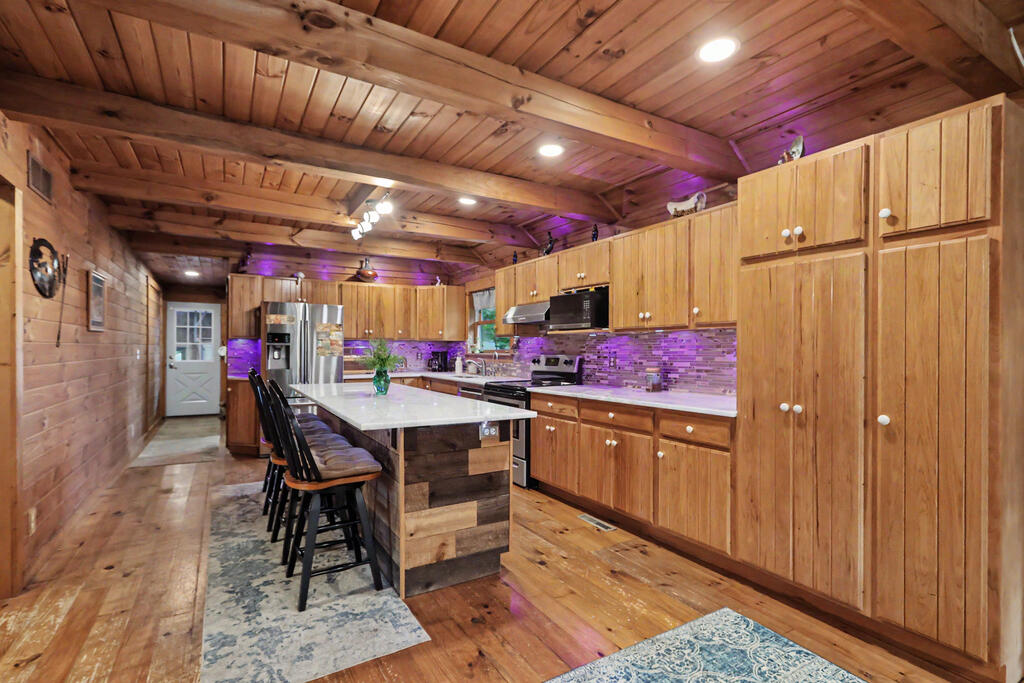 6833 German Road, Crestline, Ohio 44827, 3 Bedrooms Bedrooms, ,3 BathroomsBathrooms,Residential,For Sale,German Road,20100725