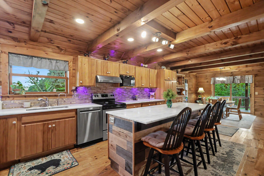6833 German Road, Crestline, Ohio 44827, 3 Bedrooms Bedrooms, ,3 BathroomsBathrooms,Residential,For Sale,German Road,20100725