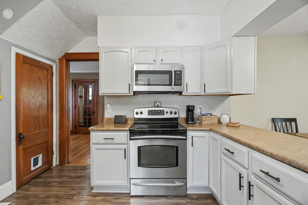 479 Marion Avenue, Mansfield, Ohio 44903, 3 Bedrooms Bedrooms, ,1 BathroomBathrooms,Residential,For Sale,Marion Avenue,20100727 479 Marion Avenue, Mansfield, Ohio 44903, 3 Bedrooms Bedrooms, ,1 BathroomBathrooms,Residential,For Sale,Marion Avenue,20100727