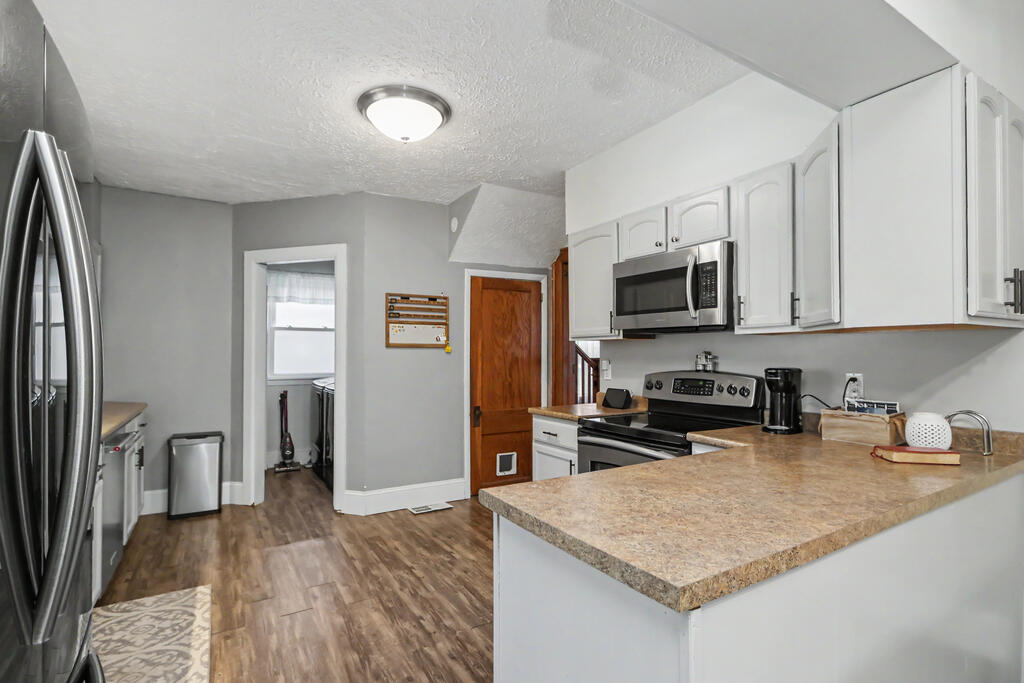 479 Marion Avenue, Mansfield, Ohio 44903, 3 Bedrooms Bedrooms, ,1 BathroomBathrooms,Residential,For Sale,Marion Avenue,20100727 479 Marion Avenue, Mansfield, Ohio 44903, 3 Bedrooms Bedrooms, ,1 BathroomBathrooms,Residential,For Sale,Marion Avenue,20100727