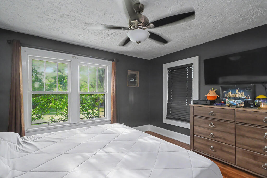 479 Marion Avenue, Mansfield, Ohio 44903, 3 Bedrooms Bedrooms, ,1 BathroomBathrooms,Residential,For Sale,Marion Avenue,20100727 479 Marion Avenue, Mansfield, Ohio 44903, 3 Bedrooms Bedrooms, ,1 BathroomBathrooms,Residential,For Sale,Marion Avenue,20100727