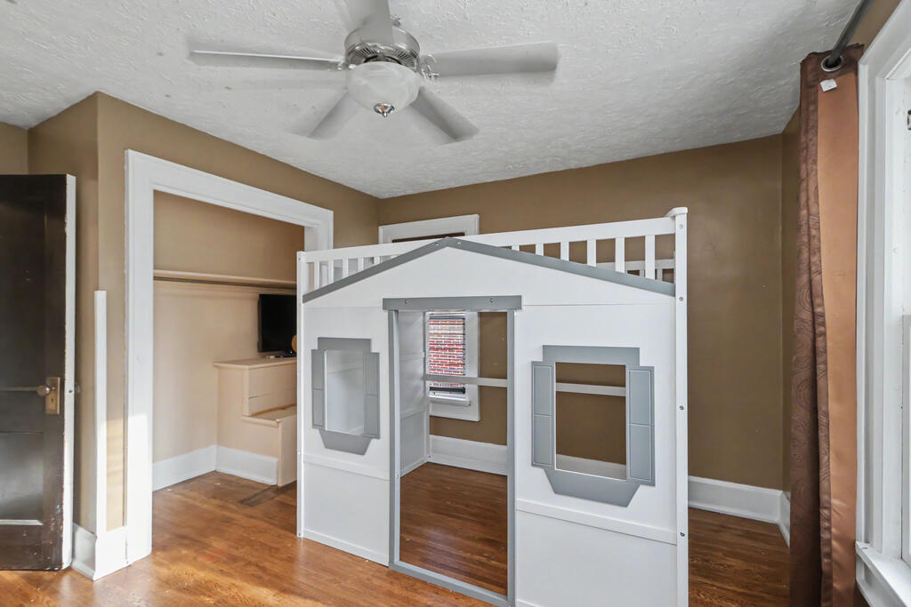 479 Marion Avenue, Mansfield, Ohio 44903, 3 Bedrooms Bedrooms, ,1 BathroomBathrooms,Residential,For Sale,Marion Avenue,20100727 479 Marion Avenue, Mansfield, Ohio 44903, 3 Bedrooms Bedrooms, ,1 BathroomBathrooms,Residential,For Sale,Marion Avenue,20100727