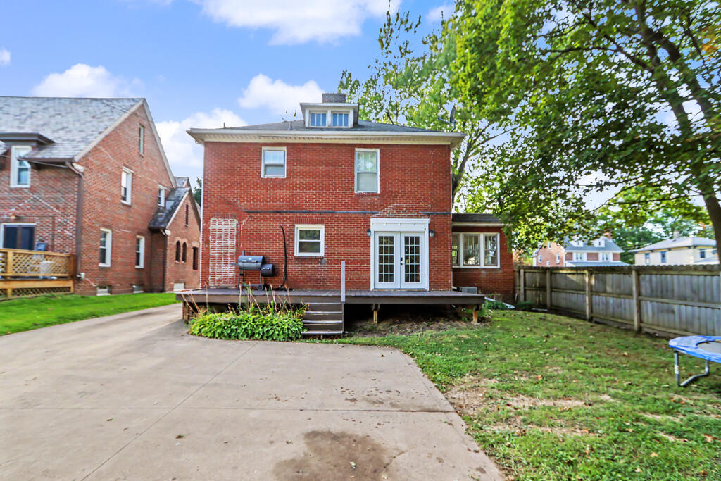 479 Marion Avenue, Mansfield, Ohio 44903, 3 Bedrooms Bedrooms, ,1 BathroomBathrooms,Residential,For Sale,Marion Avenue,20100727 479 Marion Avenue, Mansfield, Ohio 44903, 3 Bedrooms Bedrooms, ,1 BathroomBathrooms,Residential,For Sale,Marion Avenue,20100727