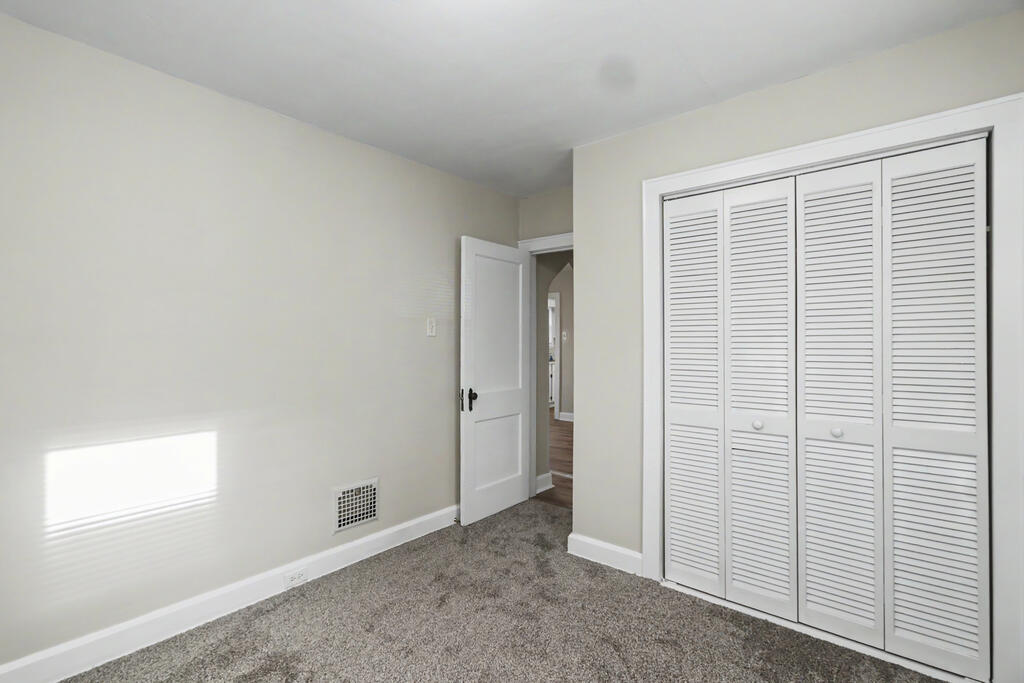 133 North Wolfe Avenue, Mansfield, Ohio 44907, 2 Bedrooms Bedrooms, ,1 BathroomBathrooms,Residential,For Sale,North Wolfe Avenue,20100729 133 North Wolfe Avenue, Mansfield, Ohio 44907, 2 Bedrooms Bedrooms, ,1 BathroomBathrooms,Residential,For Sale,North Wolfe Avenue,20100729