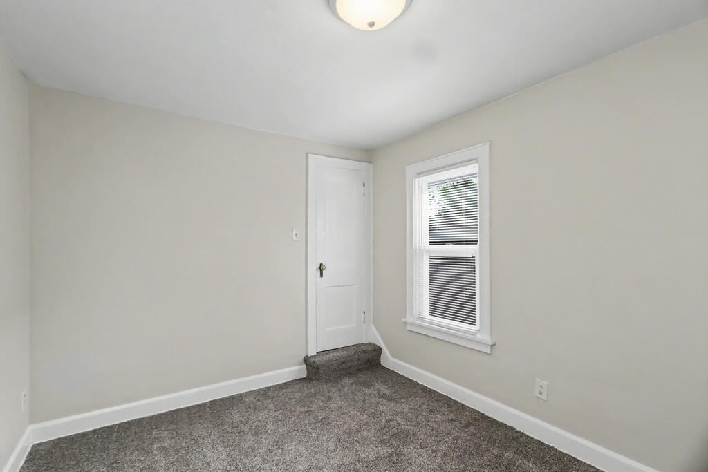 133 North Wolfe Avenue, Mansfield, Ohio 44907, 2 Bedrooms Bedrooms, ,1 BathroomBathrooms,Residential,For Sale,North Wolfe Avenue,20100729 133 North Wolfe Avenue, Mansfield, Ohio 44907, 2 Bedrooms Bedrooms, ,1 BathroomBathrooms,Residential,For Sale,North Wolfe Avenue,20100729