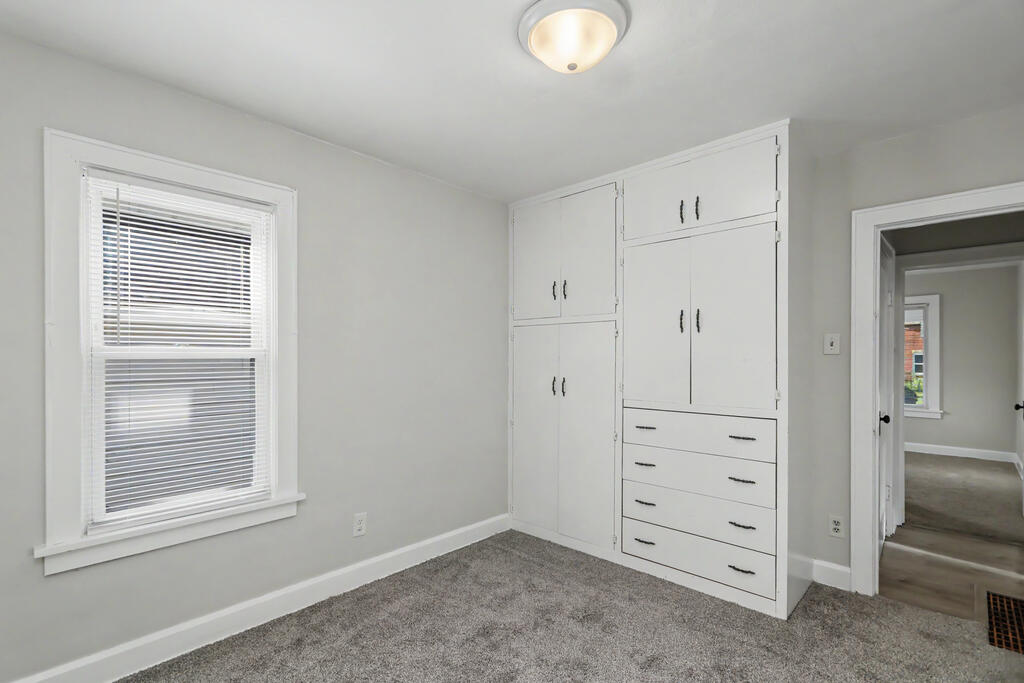 133 North Wolfe Avenue, Mansfield, Ohio 44907, 2 Bedrooms Bedrooms, ,1 BathroomBathrooms,Residential,For Sale,North Wolfe Avenue,20100729 133 North Wolfe Avenue, Mansfield, Ohio 44907, 2 Bedrooms Bedrooms, ,1 BathroomBathrooms,Residential,For Sale,North Wolfe Avenue,20100729