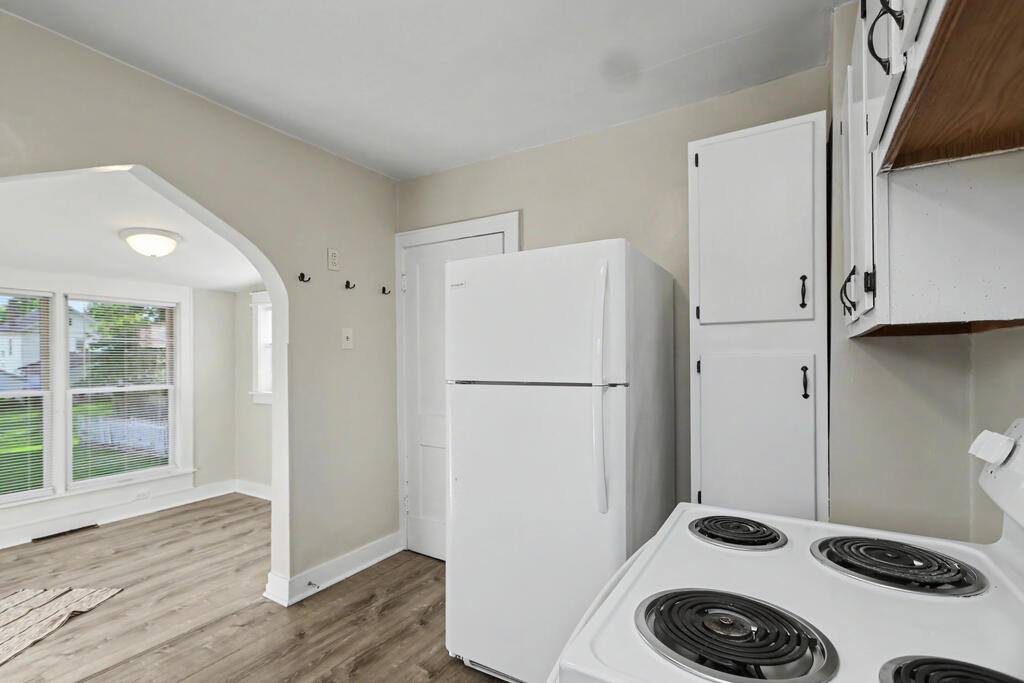 133 North Wolfe Avenue, Mansfield, Ohio 44907, 2 Bedrooms Bedrooms, ,1 BathroomBathrooms,Residential,For Sale,North Wolfe Avenue,20100729 133 North Wolfe Avenue, Mansfield, Ohio 44907, 2 Bedrooms Bedrooms, ,1 BathroomBathrooms,Residential,For Sale,North Wolfe Avenue,20100729