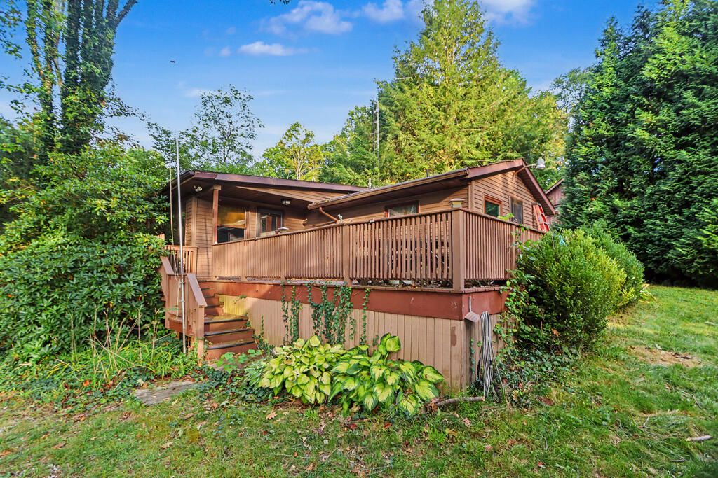 66 Oak Lane, Perrysville, Ohio 44864, 4 Bedrooms Bedrooms, ,2 BathroomsBathrooms,Residential,For Sale,Oak Lane,20100752 66 Oak Lane, Perrysville, Ohio 44864, 4 Bedrooms Bedrooms, ,2 BathroomsBathrooms,Residential,For Sale,Oak Lane,20100752