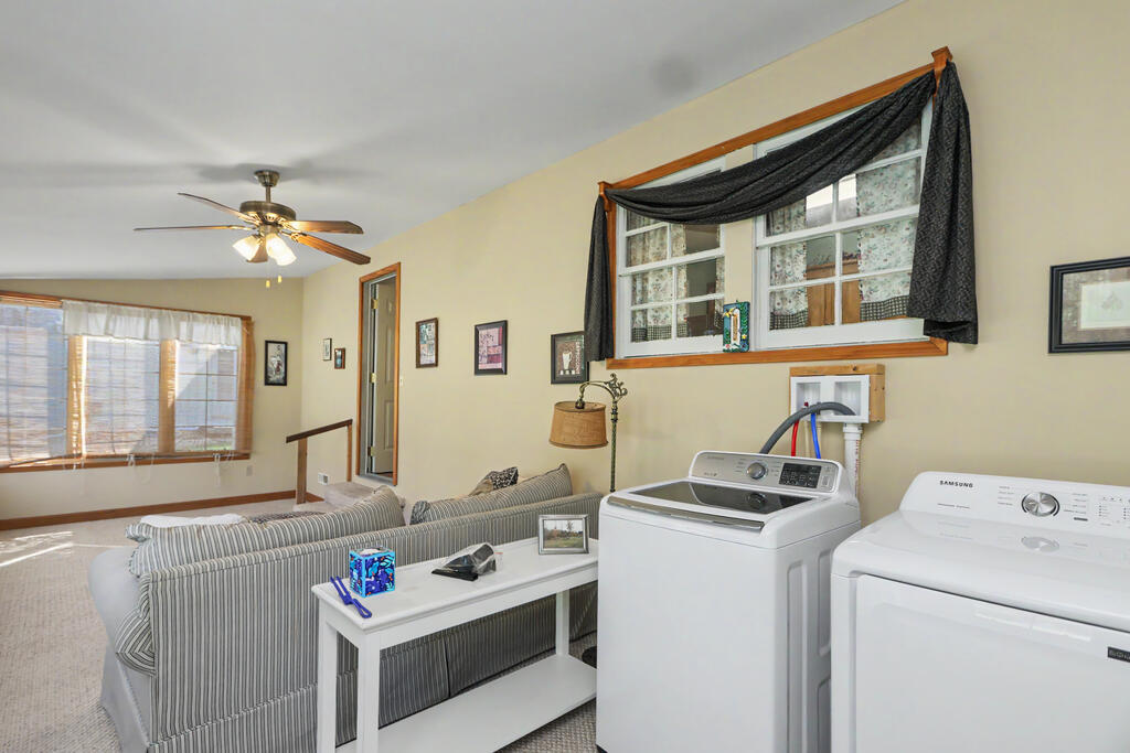 536 Euclid Aveue, Bucyrus, Ohio 44820, 2 Bedrooms Bedrooms, ,1 BathroomBathrooms,Residential,For Sale,Euclid Aveue,20100758