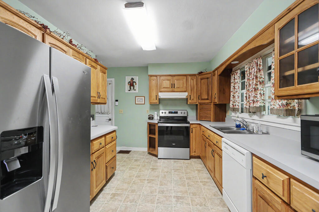 536 Euclid Aveue, Bucyrus, Ohio 44820, 2 Bedrooms Bedrooms, ,1 BathroomBathrooms,Residential,For Sale,Euclid Aveue,20100758