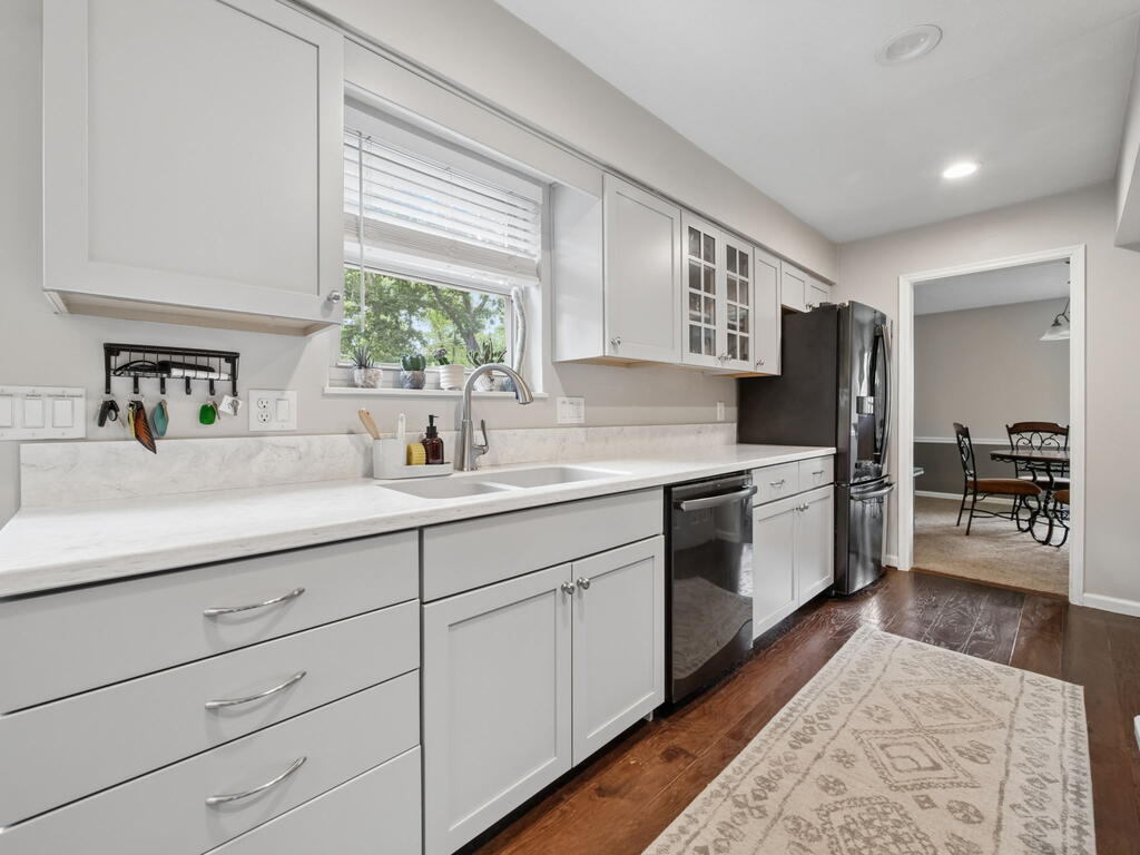 7863 Dimmick Road, West Chester, Ohio 45241, 3 Bedrooms Bedrooms, ,2 BathroomsBathrooms,Residential,For Sale,Dimmick Road,20100767 7863 Dimmick Road, West Chester, Ohio 45241, 3 Bedrooms Bedrooms, ,2 BathroomsBathrooms,Residential,For Sale,Dimmick Road,20100767