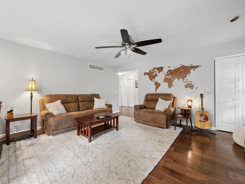 7863 Dimmick Road, West Chester, Ohio 45241, 3 Bedrooms Bedrooms, ,2 BathroomsBathrooms,Residential,For Sale,Dimmick Road,20100767 7863 Dimmick Road, West Chester, Ohio 45241, 3 Bedrooms Bedrooms, ,2 BathroomsBathrooms,Residential,For Sale,Dimmick Road,20100767